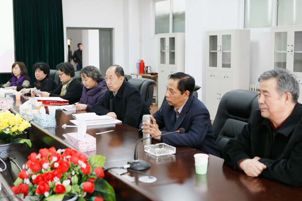 44118太阳成城集团召开教学督导组换届及新学期工作安排会议 44118太阳成城集团召开教学督导组换届及新学期工作安排会议