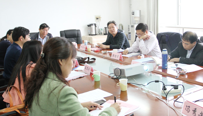 我院邀请校外专家对法学、计算机科学与技术专业进行人才培养质量评估 我院邀请校外专家对法学、计算机科学与技术专业进行人才培养质量评估