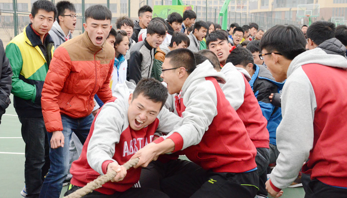 我院第十届纪念“一二•九运动”主题拔河比赛圆满落幕 我院第十届纪念“一二•九运动”主题拔河比赛圆满落幕