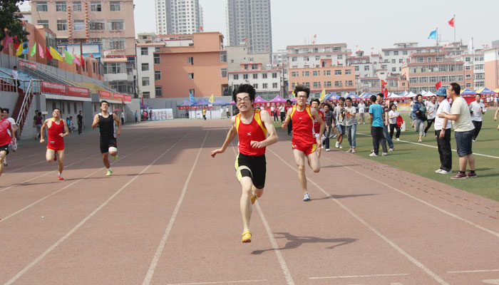 我院在44118太阳成城集团2013年田径运动会上取得优异成绩 我院在44118太阳成城集团2013年田径运动会上取得优异成绩