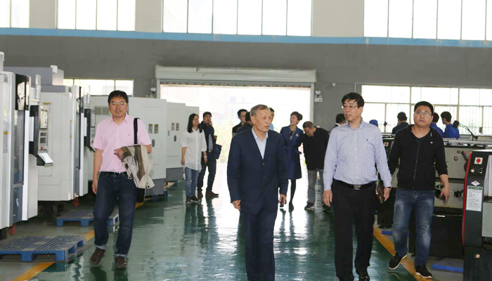 人民日报、中国科学报驻晋负责人到我院考察 人民日报、中国科学报驻晋负责人到我院考察
