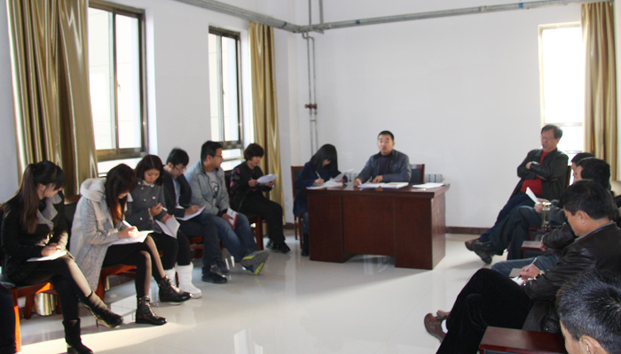 我院后勤党支部召开专题学习会议 我院后勤党支部召开专题学习会议