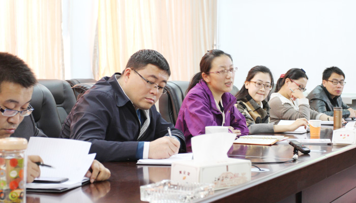 我院举办辅导员培训学习班 我院举办辅导员培训学习班