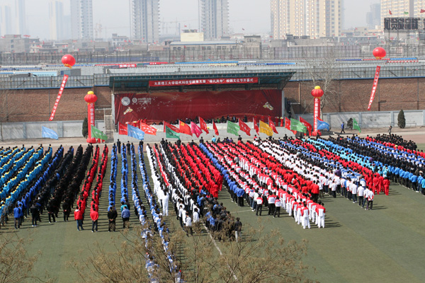 我院第五届“现代风华”校园文化节隆重开幕 我院第五届“现代风华”校园文化节隆重开幕
