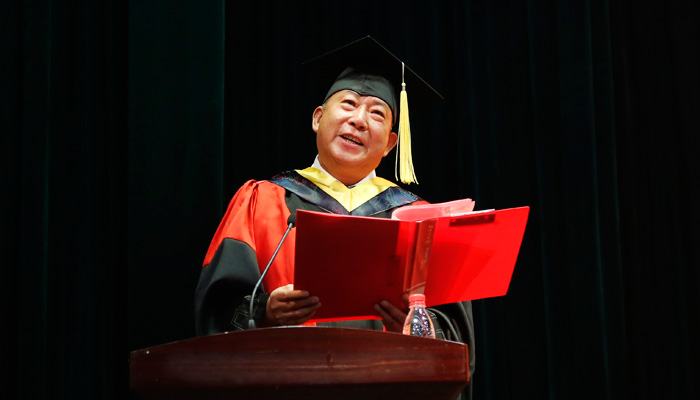 我院举行2016届毕业生毕业典礼暨学位授予大会 我院举行2016届毕业生毕业典礼暨学位授予大会
