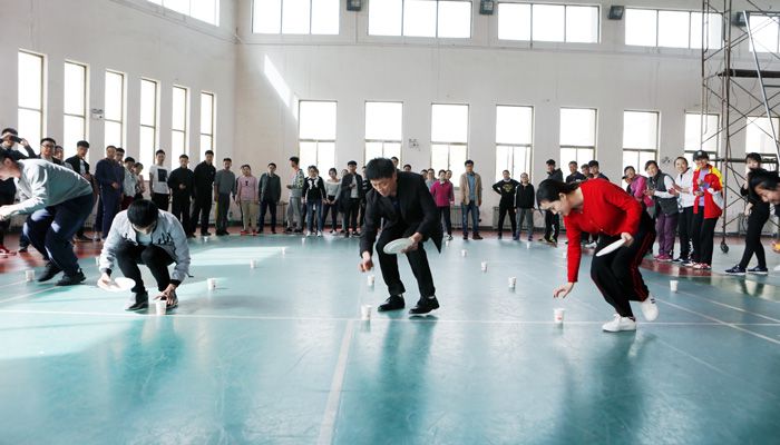 我院举行第五届教职工趣味运动会 我院举行第五届教职工趣味运动会