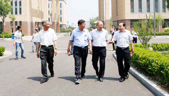 山西师范大学现代文理学院考察团到我院交流工作 山西师范大学现代文理学院考察团到我院交流工作