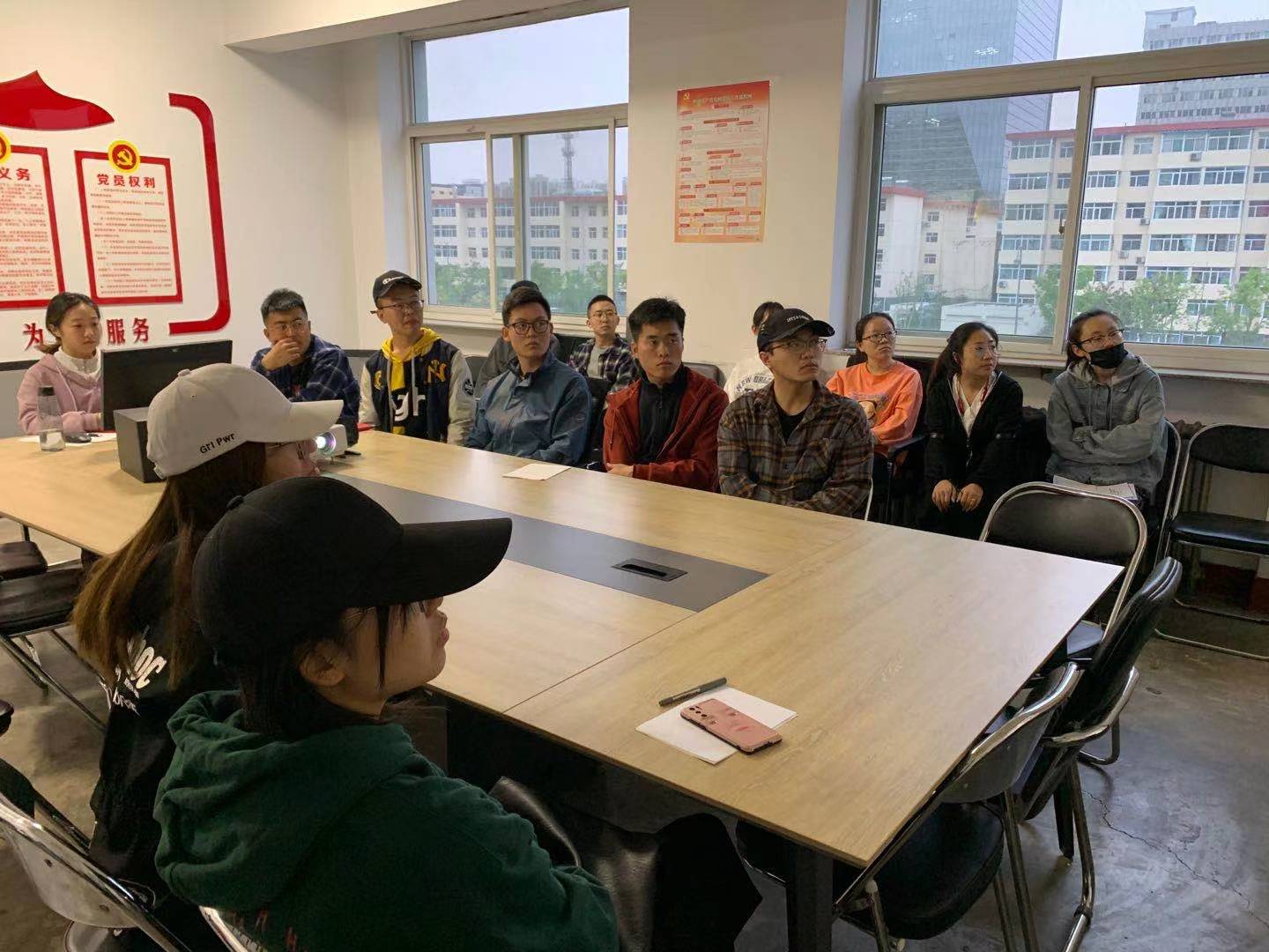 现代环水学生党支部组织生活会 现代环水学生党支部组织生活会