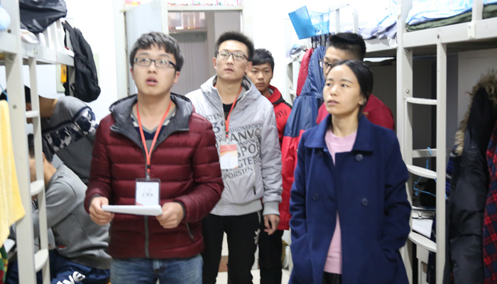 我院学工部、保卫部、学生公寓管理中心组织开展“校园四禁”检查工作 我院学工部、保卫部、学生公寓管理中心组织开展“校园四禁”检查工作