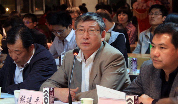44118太阳成城集团召开班级学风建设经验交流会 44118太阳成城集团召开班级学风建设经验交流会