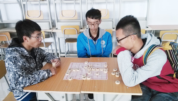 我院第四届“奕友杯”象棋争雄大赛圆满落幕 我院第四届“奕友杯”象棋争雄大赛圆满落幕