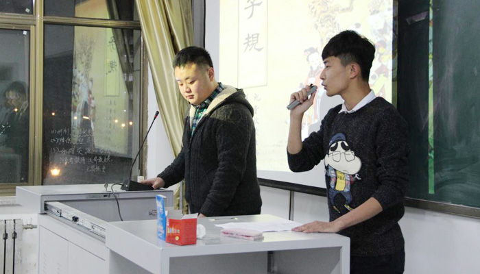 我院“学霸工作坊”助力学风建设 我院“学霸工作坊”助力学风建设