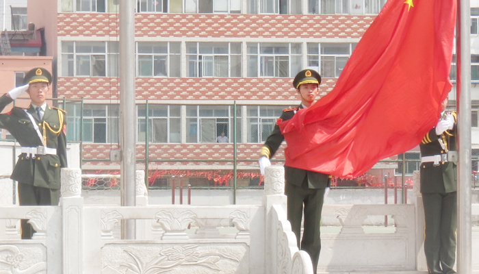 我院国旗护卫队接受CCTV-国防军事频道检阅采访 我院国旗护卫队接受CCTV-国防军事频道检阅采访