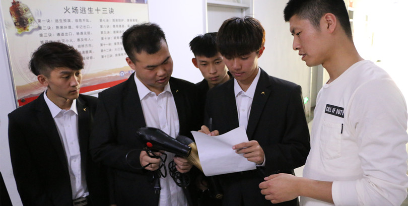 我院开展学生宿舍安全隐患排查工作 我院开展学生宿舍安全隐患排查工作
