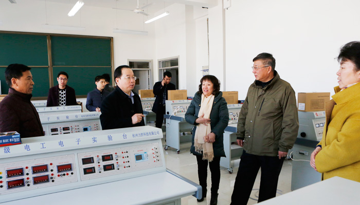 我院对新学期开学工作进行检查 我院对新学期开学工作进行检查