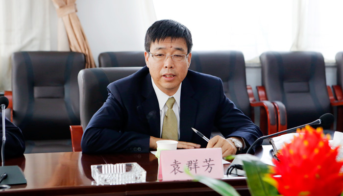 44118太阳成城集团召开党委中心组(扩大)会议传达学习学校第二次党代会精神 44118太阳成城集团召开党委中心组(扩大)会议传达学习学校第二次党代会精神