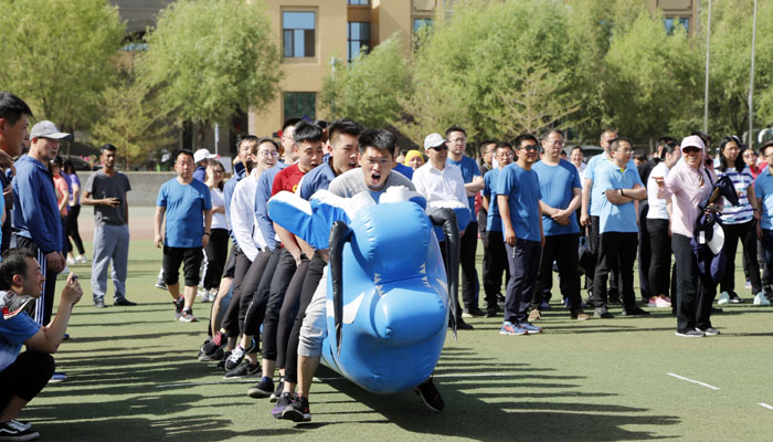 我院教职工代表团在校2019年教职工运动会中再创佳绩 我院教职工代表团在校2019年教职工运动会中再创佳绩