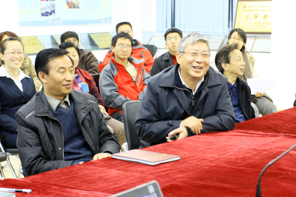 梁丽萍副校长莅临我院做党的十七届六中全会精神专题辅导 梁丽萍副校长莅临我院做党的十七届六中全会精神专题辅导
