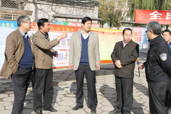 我院积极参加“全民消防 生命至上”119消防日宣传活动 我院积极参加“全民消防 生命至上”119消防日宣传活动