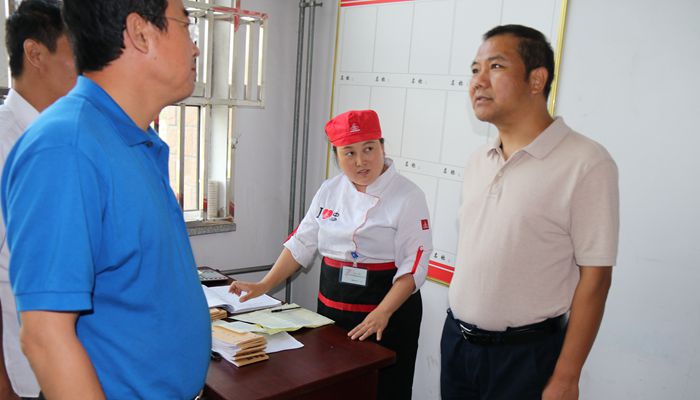 我院开展秋季开学校园安全大检查 我院开展秋季开学校园安全大检查
