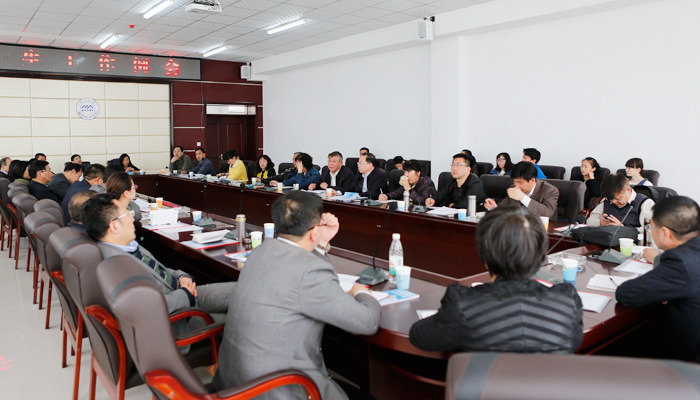校学生工作例会在我院孝义校区召开 校学生工作例会在我院孝义校区召开