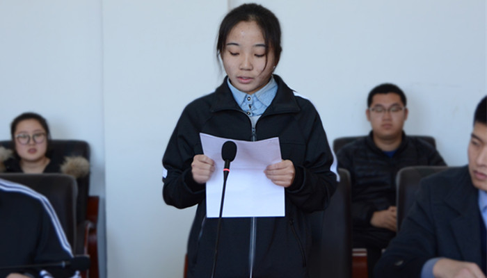 我院举行“小桔灯”爱心助学资助仪式 我院举行“小桔灯”爱心助学资助仪式