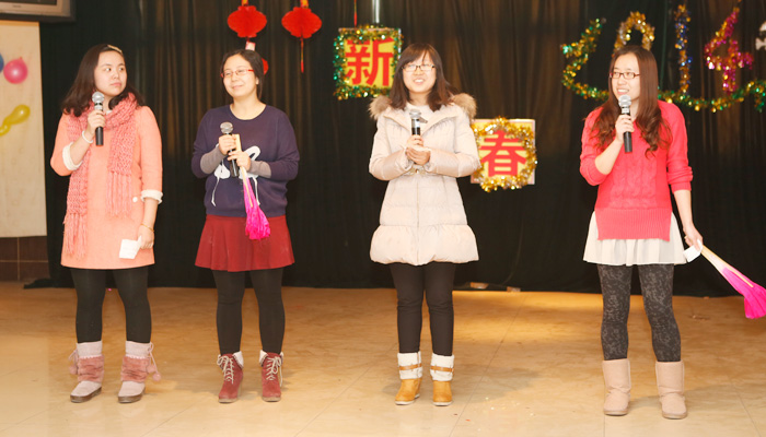 我院举行2013年工作总结暨教职工联欢活动 我院举行2013年工作总结暨教职工联欢活动