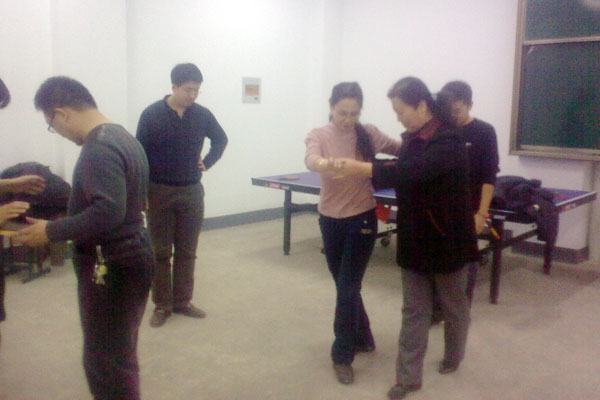 我院工会举办交谊舞培训班 我院工会举办交谊舞培训班