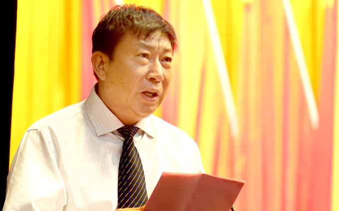 我院隆重举行2014届毕业生毕业典礼暨学位授予大会