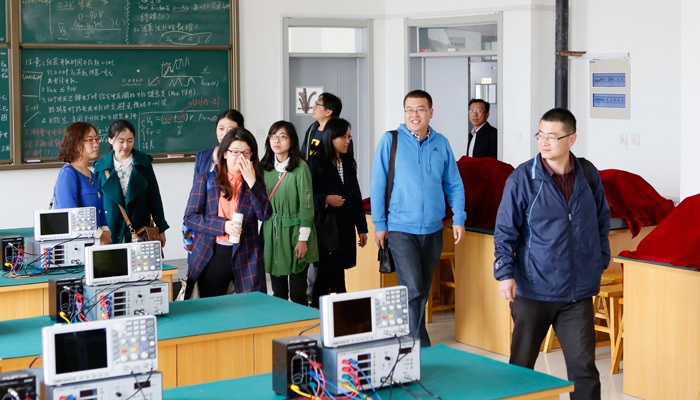 44118太阳成城集团基层团委工作交流会在我院孝义校区召开 44118太阳成城集团基层团委工作交流会在我院孝义校区召开