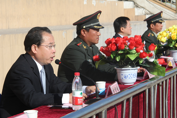 我院隆重举行2012级新生开学典礼暨军训动员大会 我院隆重举行2012级新生开学典礼暨军训动员大会