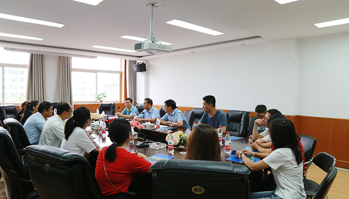 我院院长签发2019年本科录取通知书 我院院长签发2019年本科录取通知书