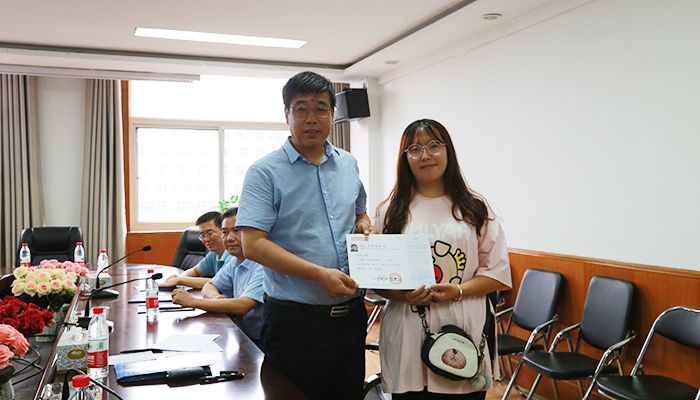 我院院长签发2019年本科录取通知书 我院院长签发2019年本科录取通知书