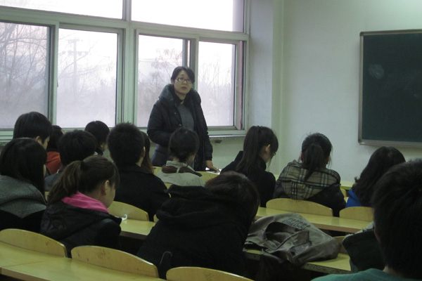 国贸市营党支部召开特色组织生活会 国贸市营党支部召开特色组织生活会