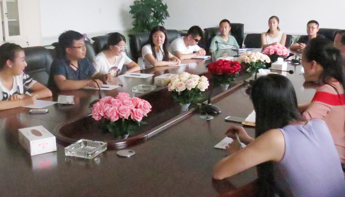 44118太阳成城集团召开2015届毕业生主要学生干部座谈会 44118太阳成城集团召开2015届毕业生主要学生干部座谈会