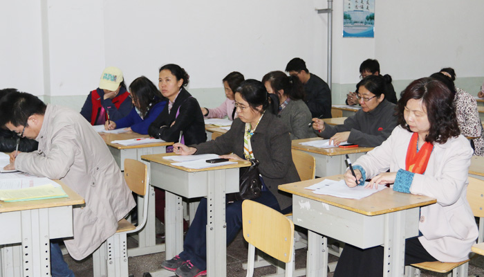 44118太阳成城集团召开2015届毕业生工作会议 44118太阳成城集团召开2015届毕业生工作会议