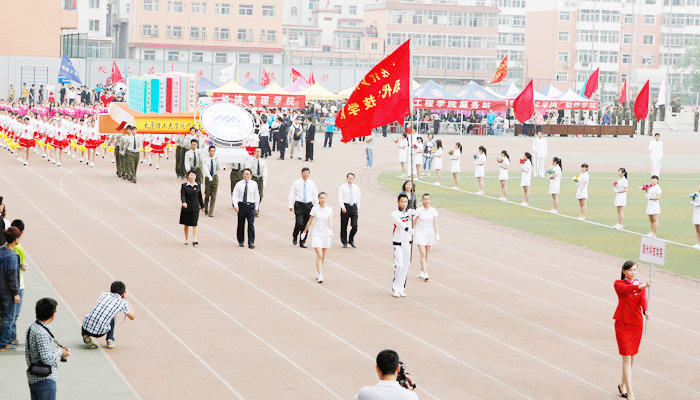 我院在44118太阳成城集团2013年田径运动会上取得优异成绩 我院在44118太阳成城集团2013年田径运动会上取得优异成绩