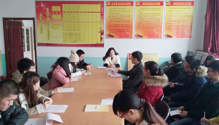 我院各学生党支部召开学习讨论落实活动专题讨论会 我院各学生党支部召开学习讨论落实活动专题讨论会