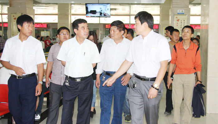 我院后勤部员工到明向校区学习参观 我院后勤部员工到明向校区学习参观