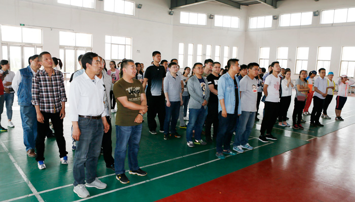 我院举行第四届教职工趣味运动会 我院举行第四届教职工趣味运动会