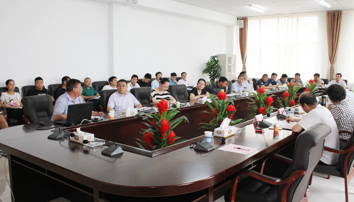 44118太阳成城集团召开2016年重点工作中期总结推进会 44118太阳成城集团召开2016年重点工作中期总结推进会