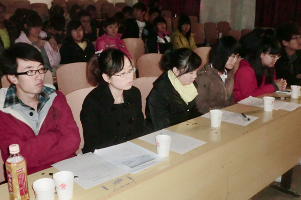 我院第三届“雏鹰杯”学业规划大赛开赛 我院第三届“雏鹰杯”学业规划大赛开赛