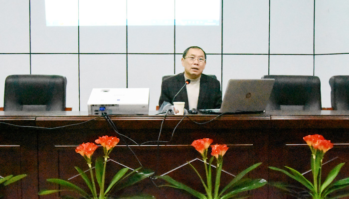 我院举办大学生志愿者职业生涯规划专题讲座 我院举办大学生志愿者职业生涯规划专题讲座