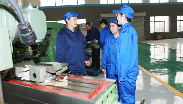 我院工程训练中心正式启用 我院工程训练中心正式启用