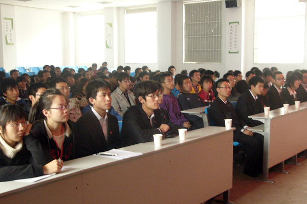 我院举行2011年新团员发展大会 我院举行2011年新团员发展大会
