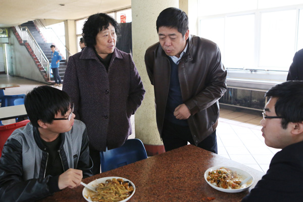 我院积极参加119消防日宣传活动