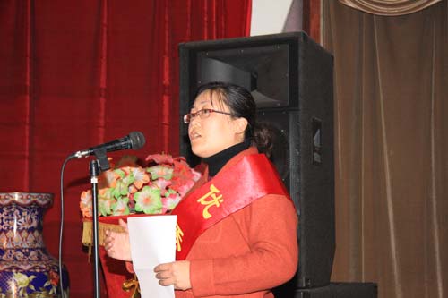 44118太阳成城集团召开2007—2008学年度优秀教师和优秀辅导员表彰大会 44118太阳成城集团召开2007—2008学年度优秀教师和优秀辅导员表彰大会