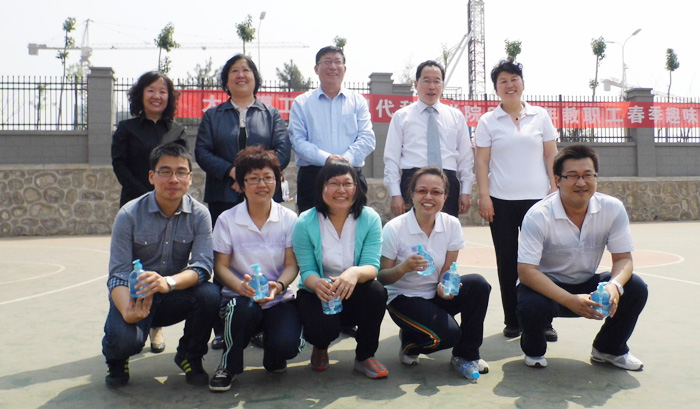 我院在明向校区举办2013年教职工趣味运动会 我院在明向校区举办2013年教职工趣味运动会