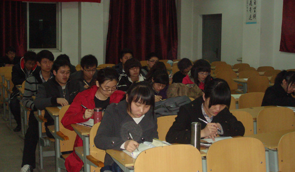 英语环工党支部召开组织生活会学习姚芝楼书记工作报告 英语环工党支部召开组织生活会学习姚芝楼书记工作报告