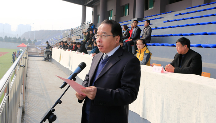 我院2014级新生田径运动会胜利闭幕 我院2014级新生田径运动会胜利闭幕